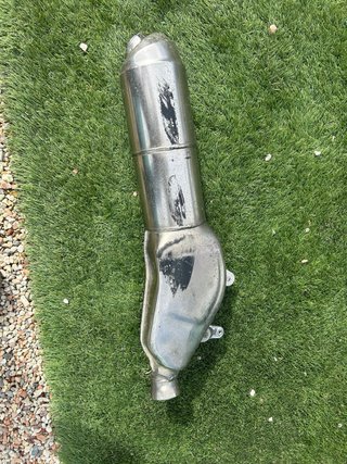 Tubo de escape KTM plateado