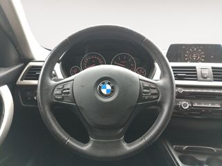 BMW Serie 3 320 d Advantage
