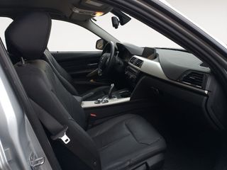 BMW Serie 3 320 d Advantage