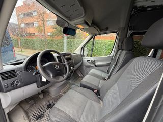 Mercedes-Benz Sprinter 2011