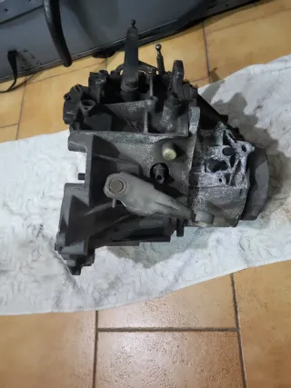 Caja de cambios Berlingo 1.9d