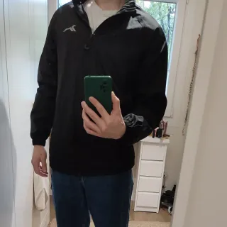 Chaqueta impermeable chubasquero