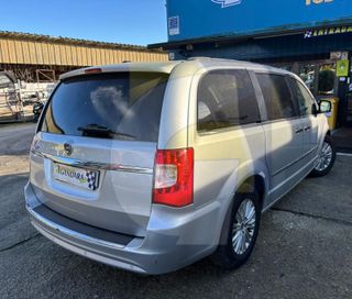 LANCIA VOYAGER MONOSPACE 2.8CRD-163CV-2013