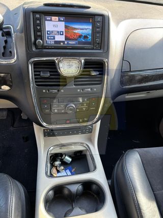 LANCIA VOYAGER MONOSPACE 2.8CRD-163CV-2013