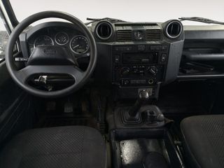 Land-Rover Defender E