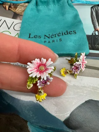 Pendientes Les Néréides Flores y Abejas