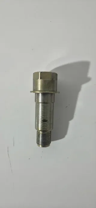 Tornillo Filtro Hyundai Matrix 1.5CRDI 82CV D3EA