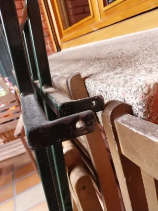 2x Rejas metálicas verdes