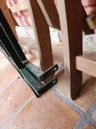 2x Rejas metálicas verdes