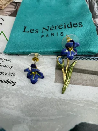 Pendientes Les Néréides Flor Azul y Dorados