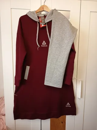 Conjunto deportivo Reebok mujer L-XL