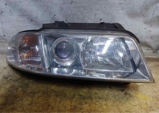 Faro derecho audi a4 B5