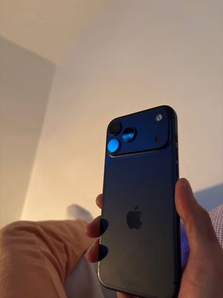 iPhone 17 pro max azul Oscuro 256g. 100 de salud
