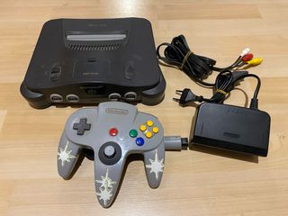 Nintendo 64 Consola Negra y Gris