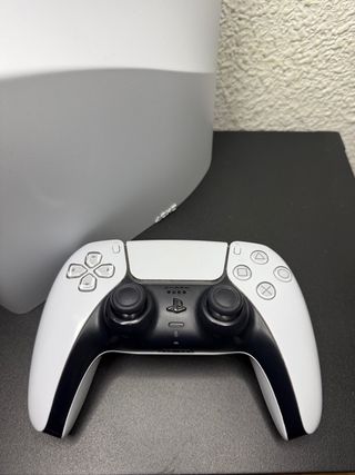 Consola PS5 Slim con Lector