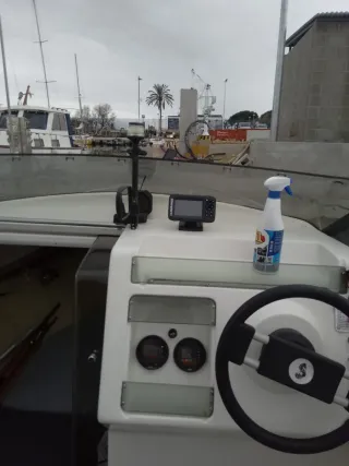 Embarcación Beneteau 5.5