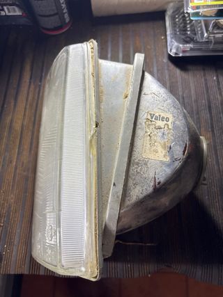 Faro Izquierdo Peugeot 205 Valeo