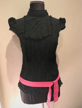 Camisa romántica negra