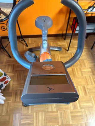 Bicicleta Estática Gris y Naranja