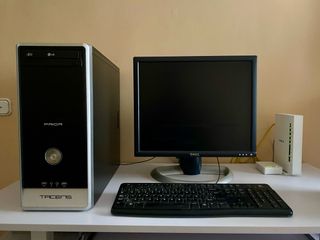 Pack PC + Monitor Dell 17” + Teclado Logitech