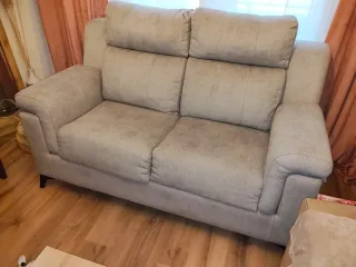 Sofá de 2 plazas tela beige/gris