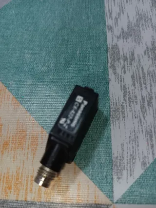 Fotocélula Parasonic cx 422