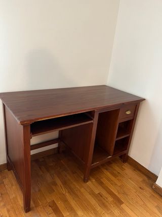 Escritorio madera antiguo