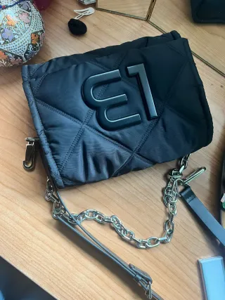 Bolso Bimba y Lola Negro Acolchado Cadena