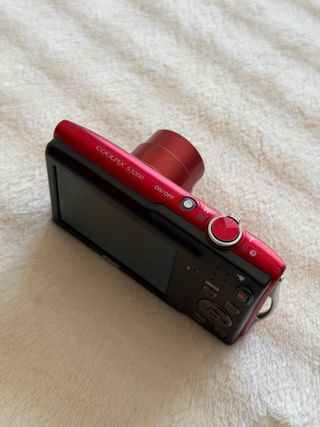 Nikon Coolpix S3200 Cámara Digital Roja