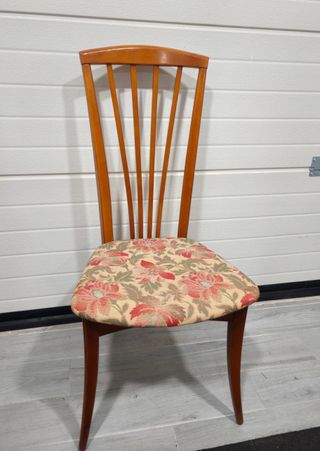 Pack 2 sillas altas de madera tapizadas