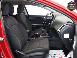 Kia XCeed 1.6 MHEV DRIVE 6 VEL 136