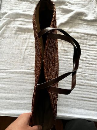 Bolso de paja marrón