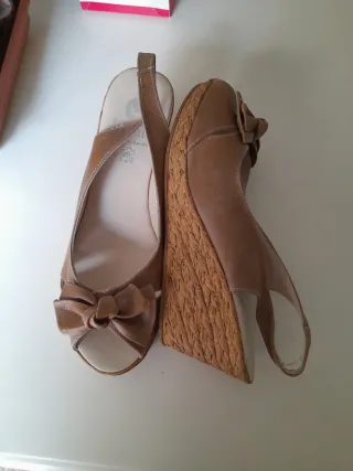 Sandalias de piel talla 41