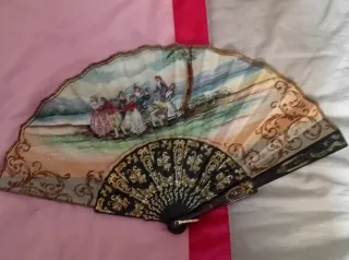 Abanico antiguo pintado a mano