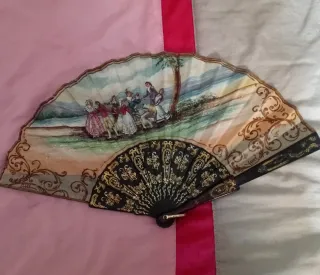 Abanico antiguo pintado a mano