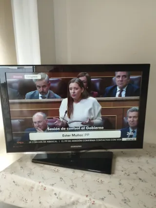 Televisor Samsung Negro