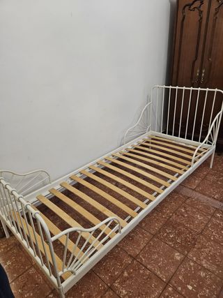 Cama MINNEN 80x200 cm extensible + somier incluido