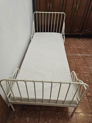 Cama MINNEN 80x200 cm extensible + somier incluido