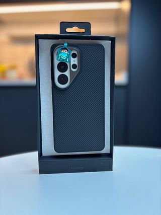 Funda Benks ArmorPro 600D S26 Ultra + Cristal