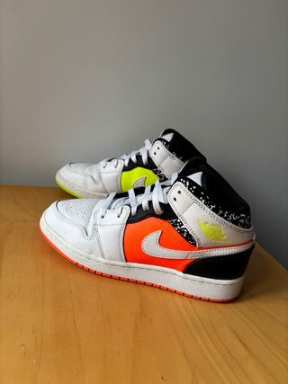 Nike Air Jordan 1 Mid Multicolor