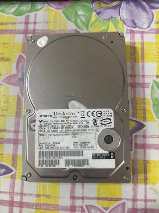 Disco Duro Hitachi Deskstar 250GB SATA