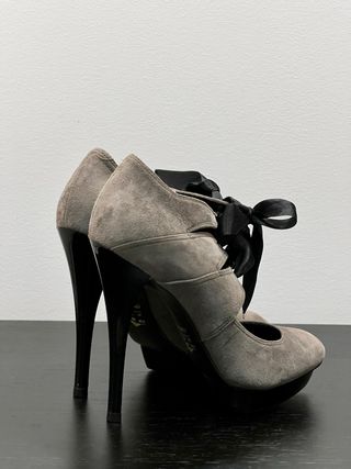 Sapatos Made In camurça cinza salto 12cm T36