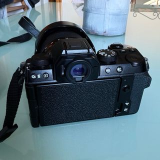 COMO NUEVO: Solo Cuerpo Fujifilm X-S10