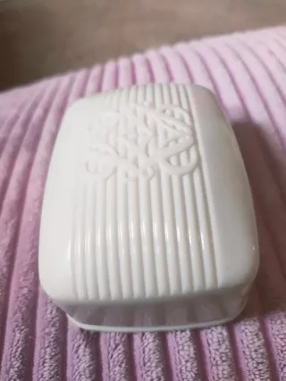 Jabonera Loewe Blanca,