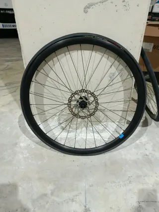 Ruedas Giant PR2 Disc + Cubiertas Vittoria+camara