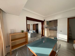 Piso en alquiler en Santa Catalina - Canteras en Palmas de Gran Canaria(Las)