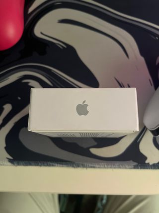 Caja AirPods 4 Cancelación Ruido