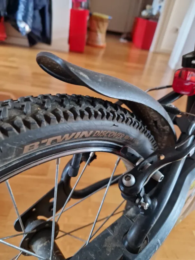 Bicicleta Infantil Btwin Dark Hero 500 Decathlon