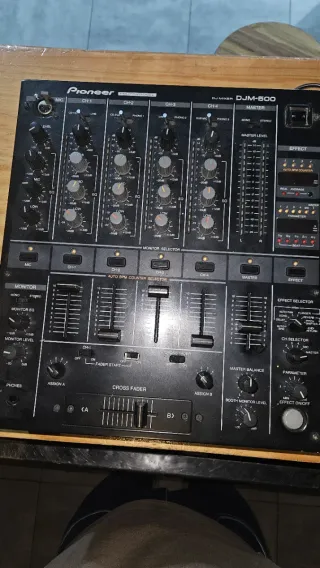 Pioneer DJM-500 - Revisada