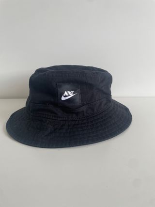 Gorro bucket Nike negro